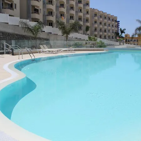 Wonderful 2 Bd With Great Terrace