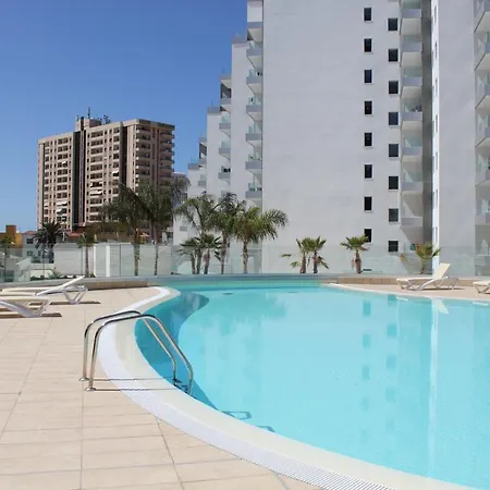 Апартаменты Wonderful 2 Bd With Great Terrace